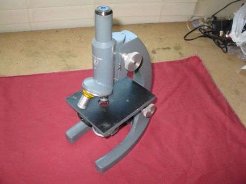Vinatge BAUSCH and LOMB B&amp;L Model ST Microscope 10X &amp; 43X For Parts or Repair