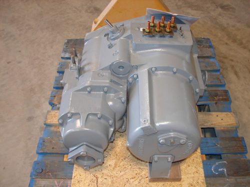 *NEW* Carlyle Chiller Screw Compressor 06NW 06NW2250X7EA.A00 Carrier