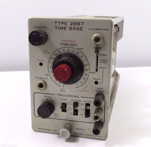 Tektronix 2B67 2 MHz Time Base Plug In for 560 Series Oscilloscopes