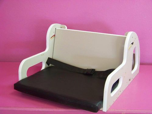 Civco MT2000V Treatment Chair Radiation Oncology X-Ray MRI CT Scan Imaging