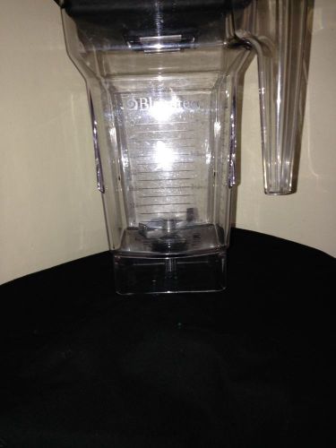 New blendtec 64oz foursided jar w/ lid for sale