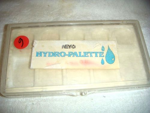 USED # 9 NEY HYDRO-PALETTE PORCELAIN  PALETTE W/ORIGINAL HD COVERED PLASTIC BOX