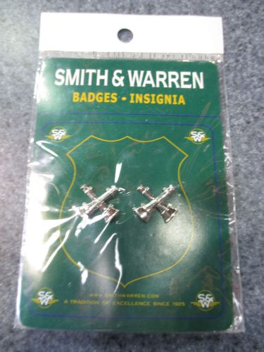 Smith &amp; Warren Collar Pins, 2 Crossed Bugles, Di-Cut, Pair, Silver