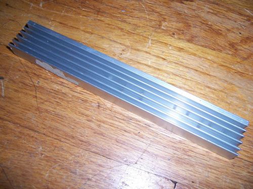 long flat-bottom aluminum heatsink heat sink 7&#034; x 1.25&#034; x 1/2&#034;