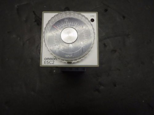Omron E5C2-R0K 400&#039;C Temperature Controller KHDG