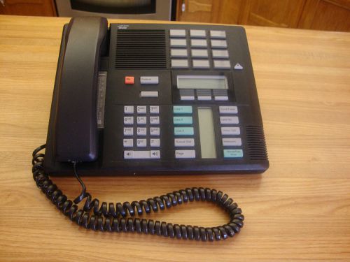 NORTEL NORTHERN TELECOM BELL M 7310 BUSINESS BLACK BUSINESS PHONE MADE IN CANADA