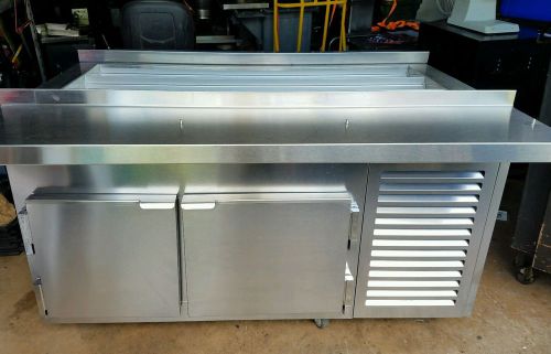 Very nice!! kairak blu kbp-60s refrigerated prep table food station for sale
