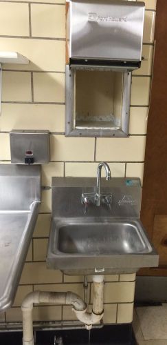 Commercial Stainless Steel Hand Washing Sink, Soap &amp; Paper Towel Dispenser