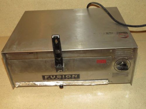 FUSION COMMERCIAL COUNTER TOP PIZZA SNACK OVEN MODEL 507 1450WATTS