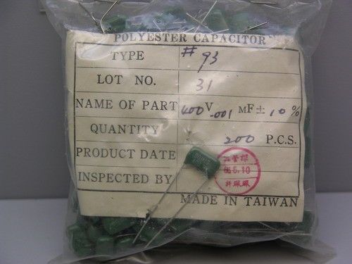 30 Vintage Type 93 &#034;Greenie&#034;.001uF 600V 10% Polyester Capacitors