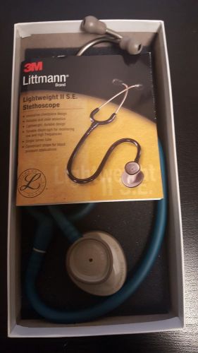 3M Littmann Lightweight II S.E. Stethoscope, Caribbean blue Tube, 28 inch, 2450