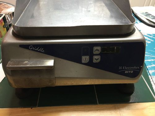 Flat Top Grill Electrolux libero Smooth electric Griddle Top 12.8&#034; dito