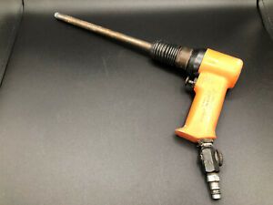 APT RIVET GUN MODEL 100 PNEUMATIC AIR RIVETING TOOL