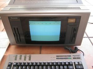 VNTG Panasonic KX-W1500 Personal Word Processor w/Keyboard + Manual - WORKS!