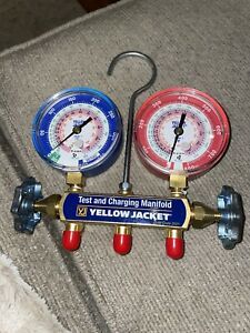 YELLOW JACKET 42001 Series 41 Manifold with 3-1/8 inch Gauge Date Code: 2021