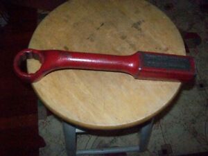 proto 1am ( 1 1/2 ) 2624 sw wrench