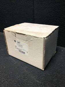 (NEW IN BOX) ALLEN BRADLEY 440T-MSRUE110E PANEL MOUNTED SOLENOID UNIT