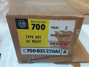 New Allen Bradley AC Control Relay 700-BXL220A1 Ser. A