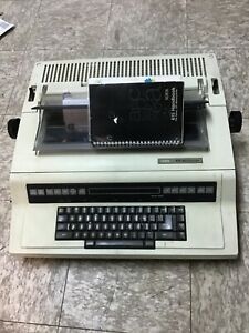 Vintage Memorywriter Xerox 615 Electronic Typewriter