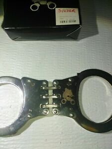FURY Hinged Handcuffs