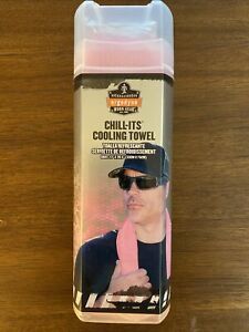 Ergodyne Chill-Its 6602 Evaporative  Cooling Towel