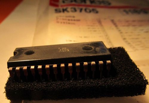 Analog semiconductor,chroma processor system,rca,sk 3705,28 pin,plastic,dip,1 pc for sale