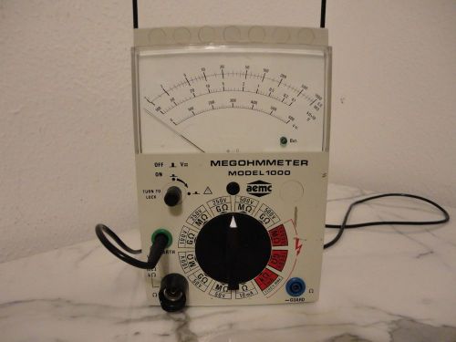 AEMC 1000 MEGOHMMETER EQUIPMENT