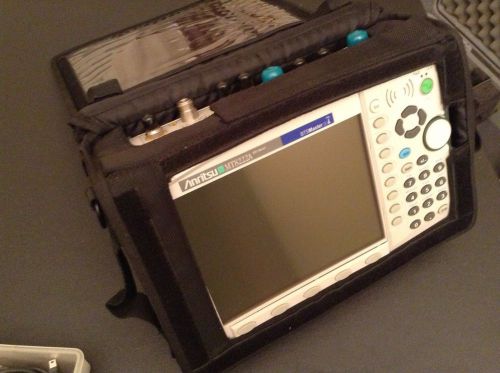 Anritsu MT8222A   100k-7.1Ghz, Many Options W/FULL case, Track/Sig . T1/DS3