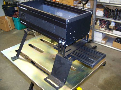 Havis C-1800TM 18 inch console box with CV hump mounts