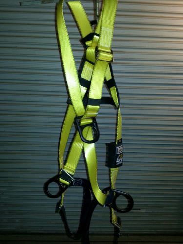 NEW Dbi sala universal oil resistant harness 1102269 4 d ring capitol safety