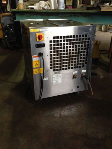 Chiller By Dimplex Thermal Solutions Model 1000MM-JT In Excellent Condition