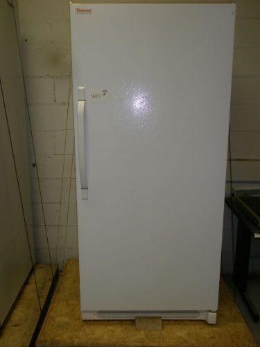 THERMO SCIENTIFIC UPRIGHT (TESTED AT -7 DEGREES) LAB FREEZER 3767A - 20 CU FT