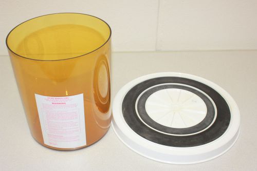 Nalgene Amber Polyetherimide Vacuum Jar with Polycarbonate Vacuum Plate