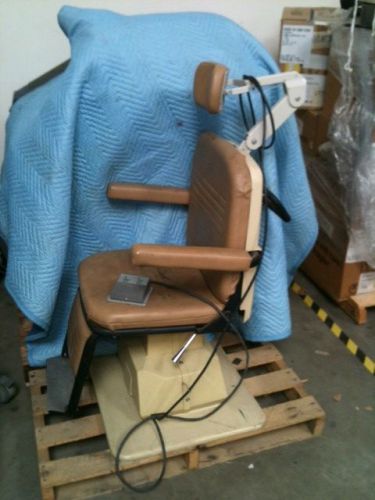 Reliance 5200 L Ophthalmology Power Exam Chair
