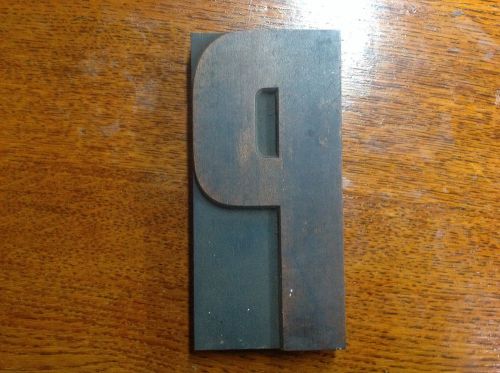Capital letter &#034;P&#034; 7&#034; letterpress wood printing block vintage wooden type