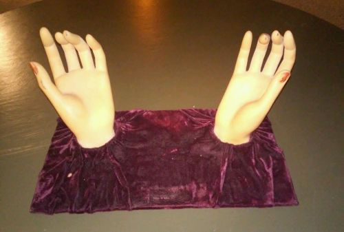 1930&#039;s Department Store Display Hand Sign Holder Mannequin Record Lp Palm Reader