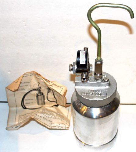 BINKS 80-228 Aluminum Pressure Cup, Screw Type Lid