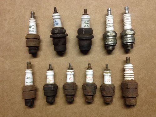 11 Vintage Spark Plugs AC Champion Auto-Lite Wizard Deluxe