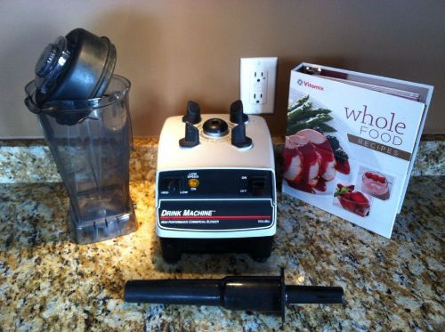 Vitamix blender vm0100 drink machine 2 speed with recipe book and plunger for sale