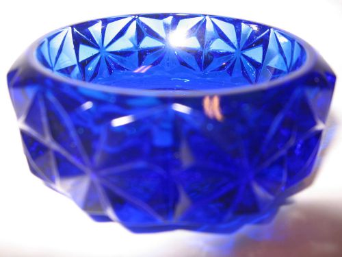 Large Dark Cobalt blue glass round salt dip / cellar / celt star pattern master