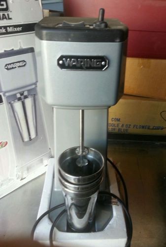 Waring Commercial Drink Mixer WDM120