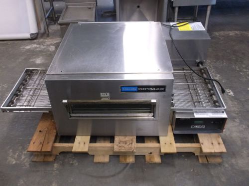 Lincoln Impinger 1117-000-U Gas Conveyer Pizza Oven (1100 Series)