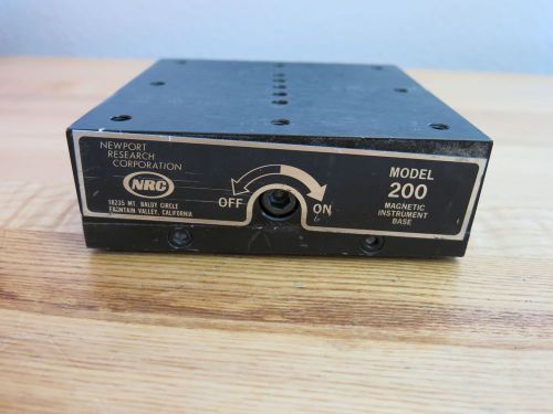 Newport Research  NRC Model 200 Magnetic Insrtument Base-Tested and working