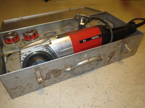Ridgid 114 pipe  threader with dies 1/2 and 3/4 only for sale