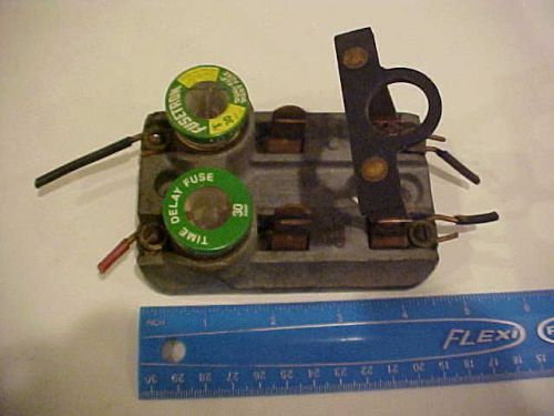 Vintage electrical fuse bar