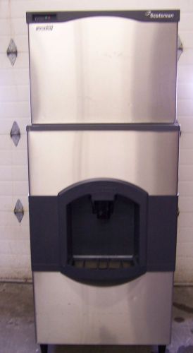 Nice used scotsman co630ma-32a  ice machine with a 180 lb hotel dispenser for sale