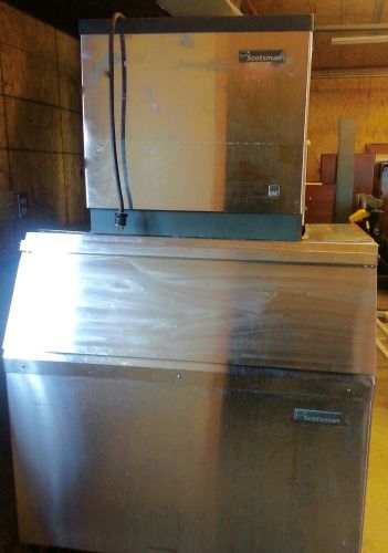 Scotsman Ice Machine BH900S-C