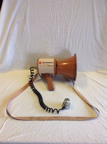 Vintage 1960&#039;s Motorola Power Voice Megaphone Police Fire Unit. HTF. Bull Horn