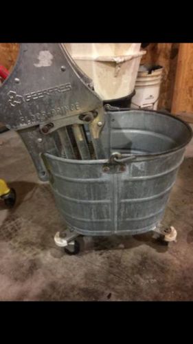 Geerpres floor prince mop bucket and ringer for sale