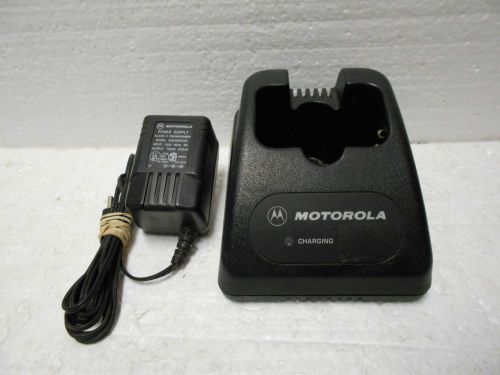 Motorola HTN9014C Charging Cradle w/Power Adapter 2580955Z02 For SP50 &amp; SP50+